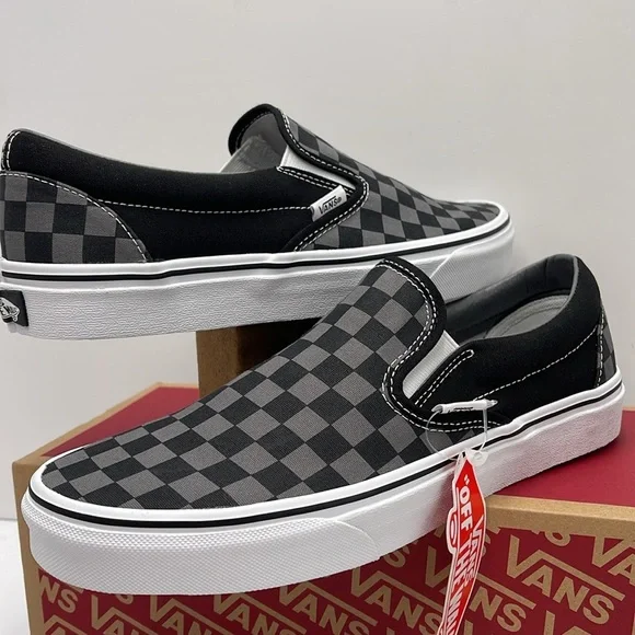 Vans Men’s Classic Slip-On Black/Pewter CheckerboardVN000EYEBPJSneakers